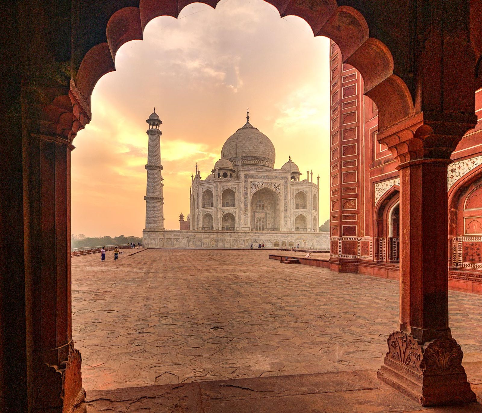 Taj Mahal CNT 2